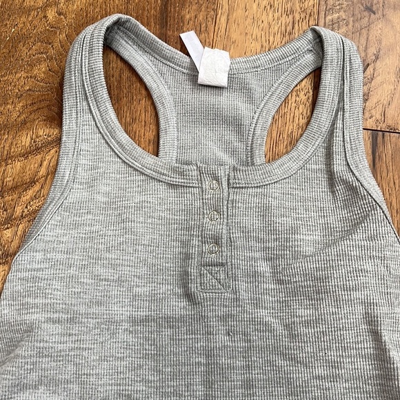 Malibu Sugar Girl’s Tank Size M/L - Picture 2 of 5